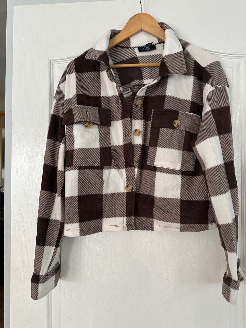 Soft cashmere material Checked Brown & White Women's Shacket Jacket